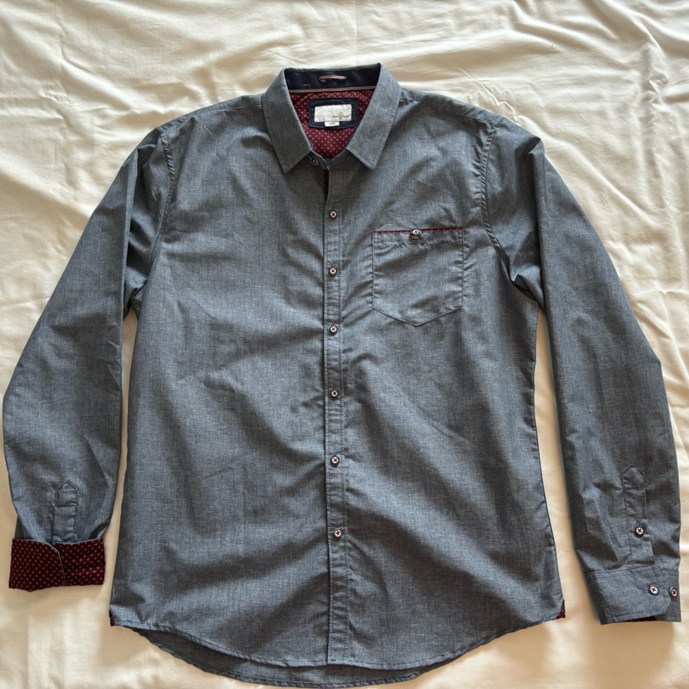 Craft and Flow Large Blue Long Sleeve Button Up Shirt